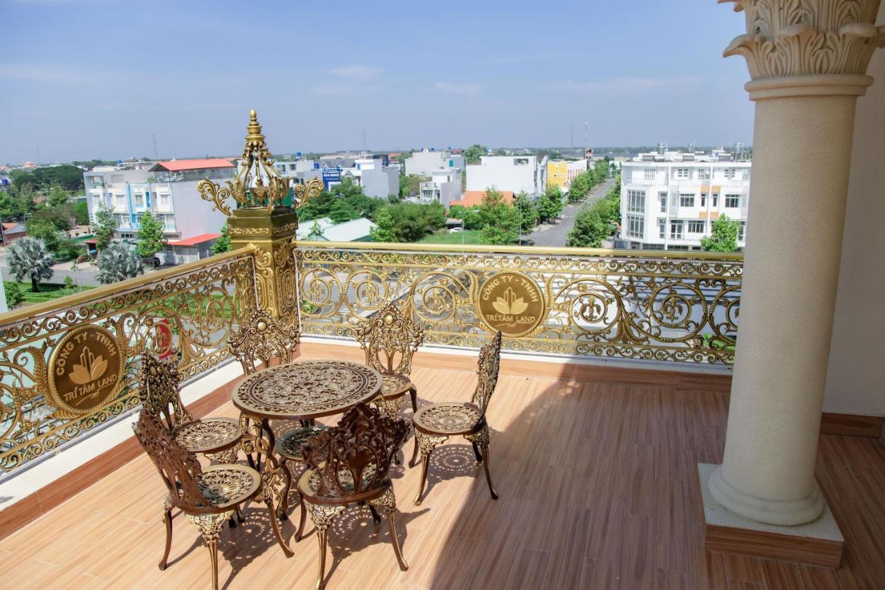 Tri Tam Hotel - Khach San Tri Tam Ben Luc מראה חיצוני תמונה