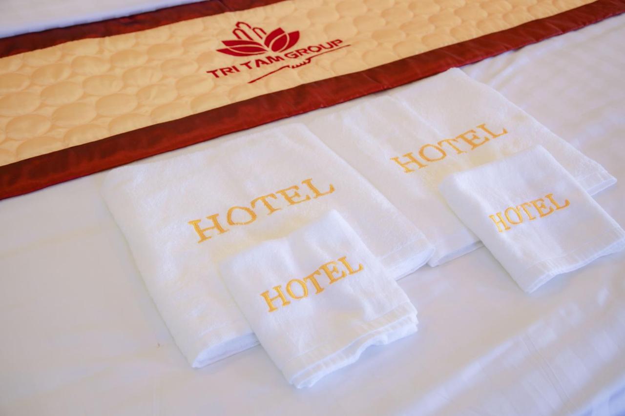 Tri Tam Hotel - Khach San Tri Tam Ben Luc מראה חיצוני תמונה