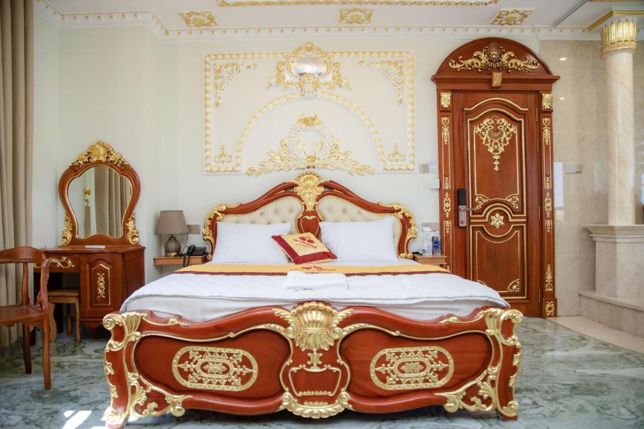 Tri Tam Hotel - Khach San Tri Tam Ben Luc מראה חיצוני תמונה